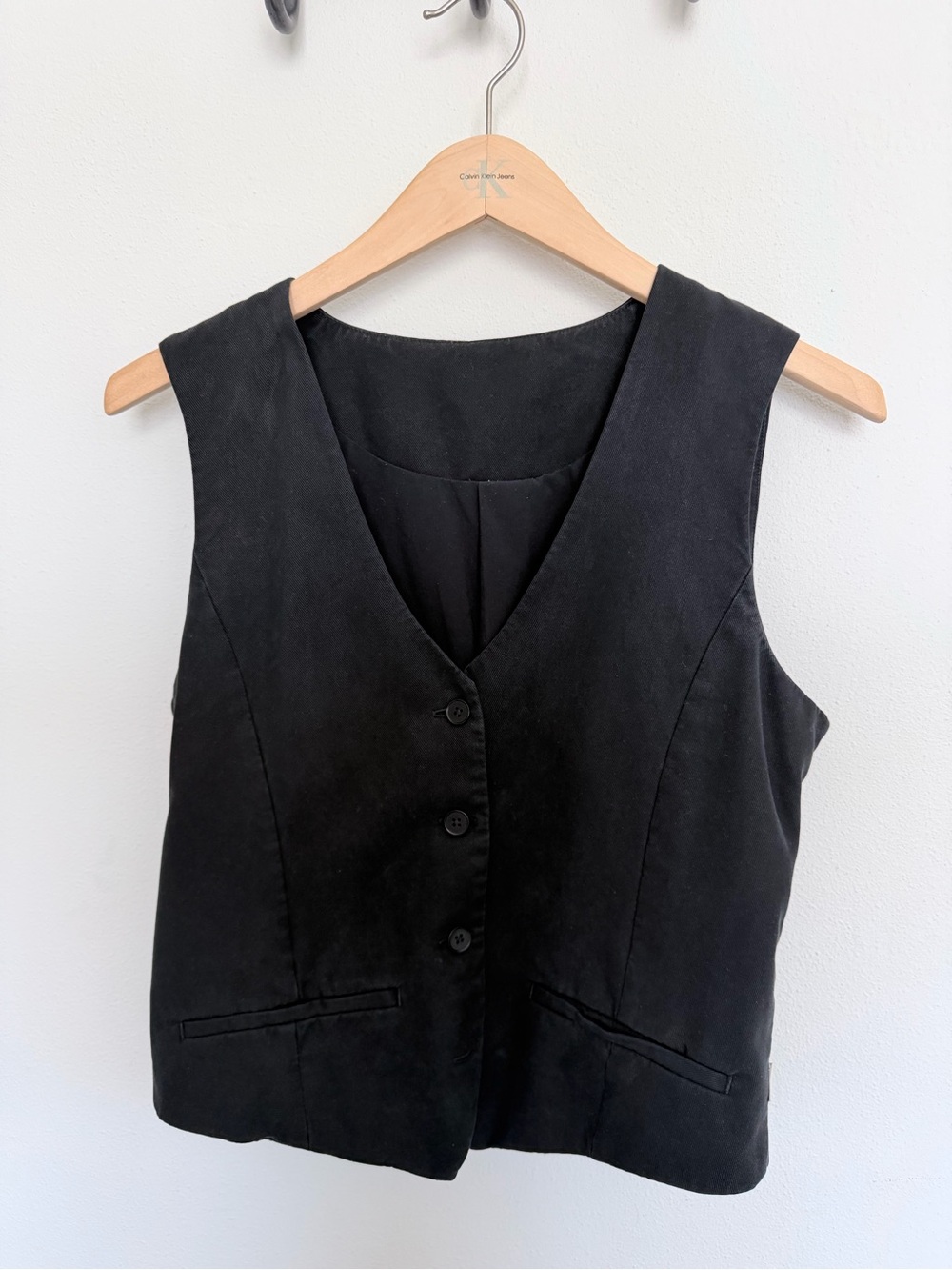Vuori Classic Button Front Vest
